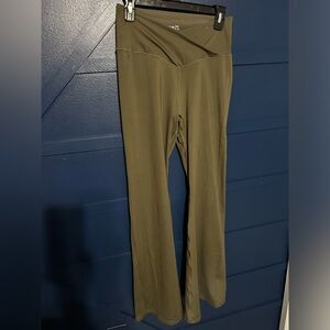Olive green flayer leggings